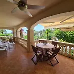 Villa Jacelia