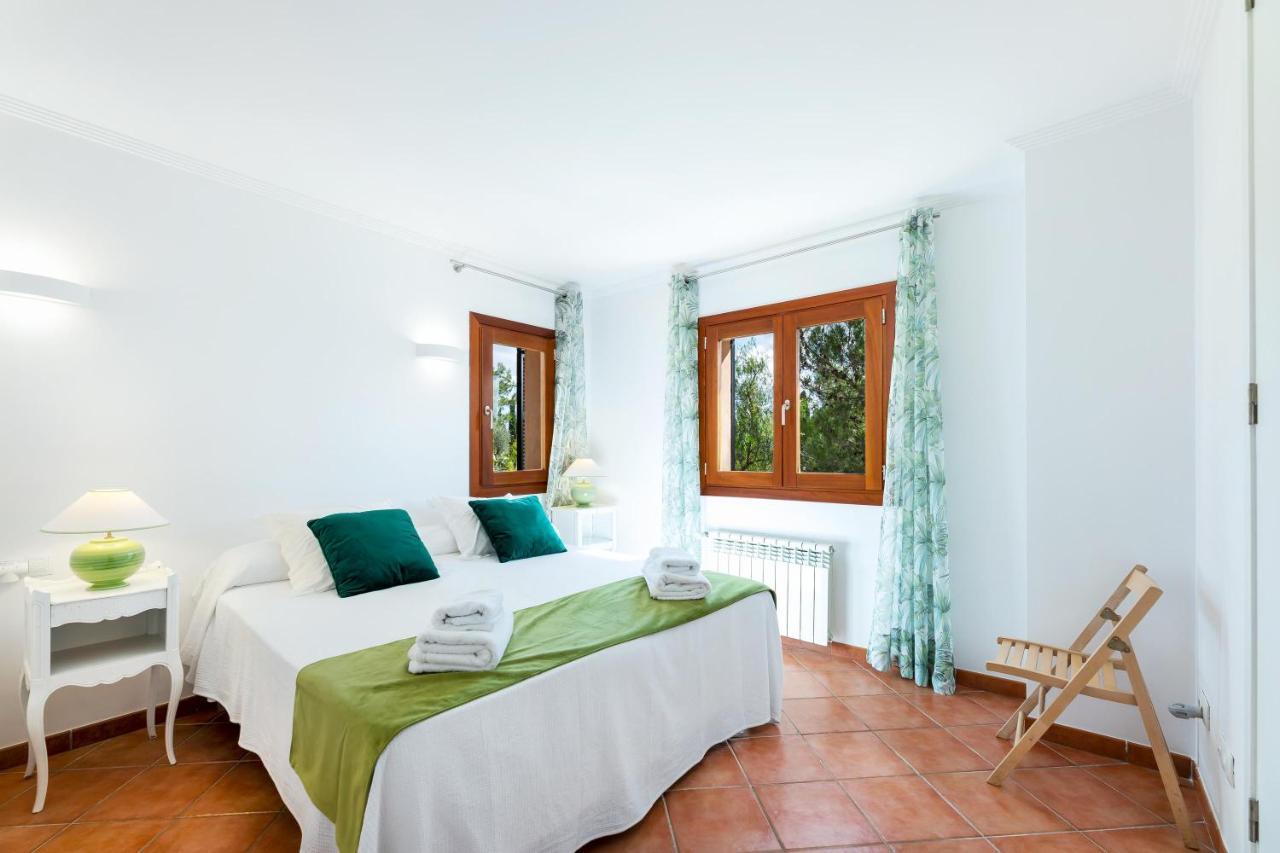 Jacelia Villa